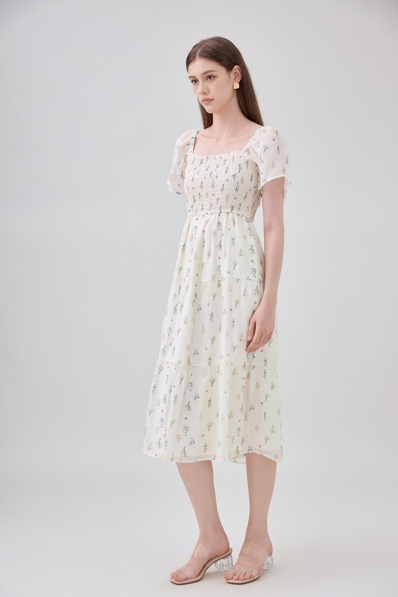 Emi Smocked Floral Midi Tier Dress In Cream