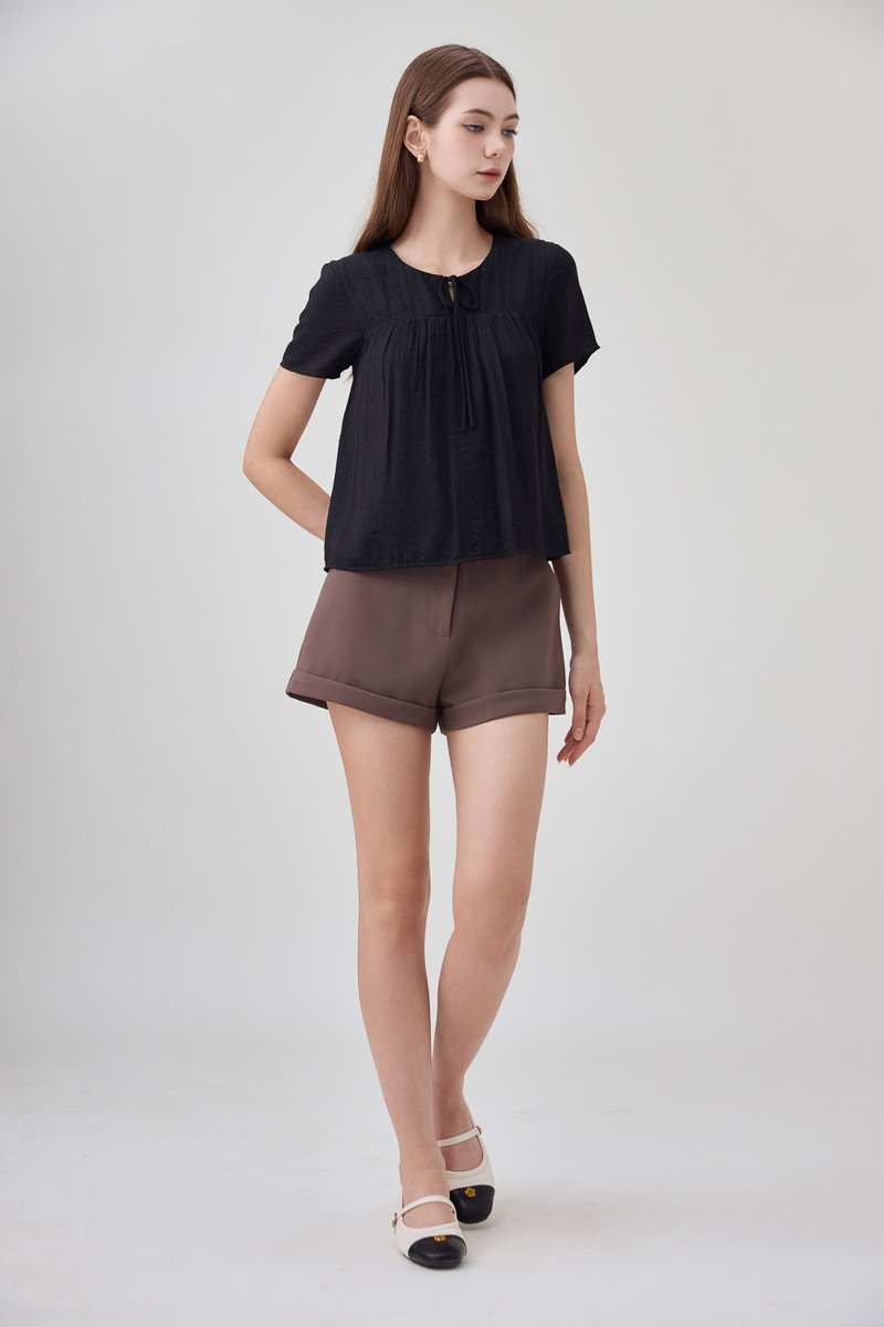 Belen Ribbon Textured Top In Black