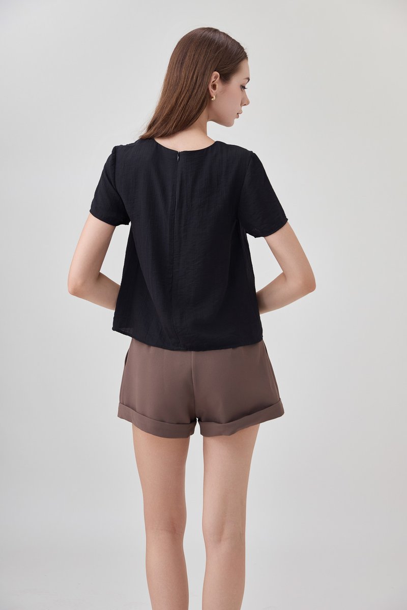 Belen Ribbon Textured Top In Black