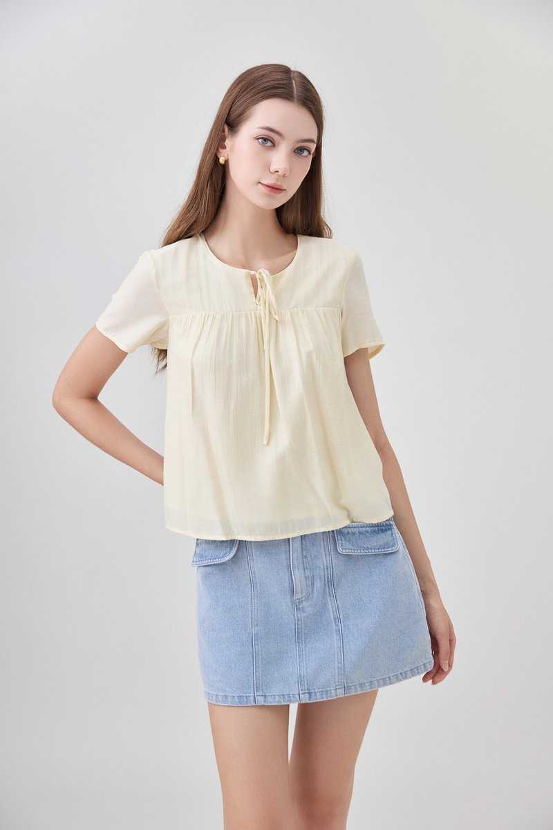 Belen Ribbon Textured Top In Butter Yellow