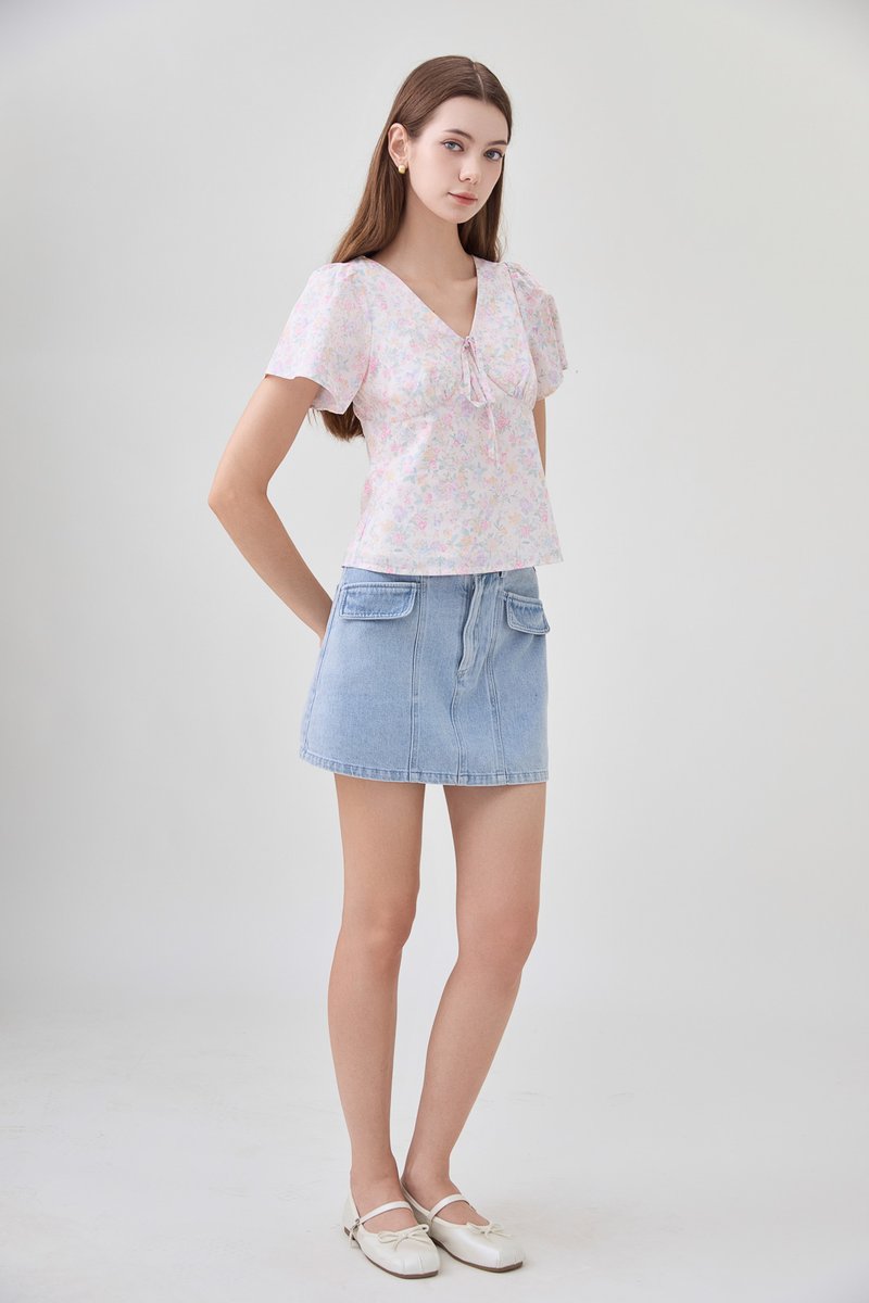 Reina Pastel Floral Ribbon Top In Soft Pink