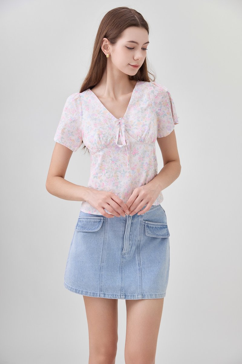 Reina Pastel Floral Ribbon Top In Soft Pink