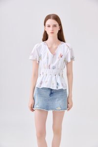 Aven Embroidered Floral Top In White