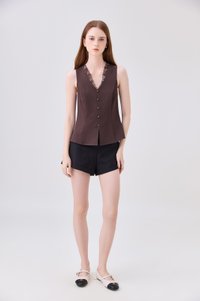 Lydia Lace Button Top In Espresso
