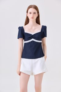 Molly Sweetheart Contrast Lace Top In Navy