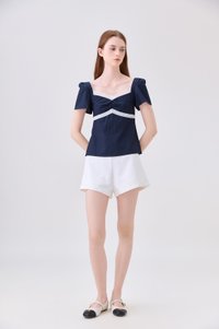 Molly Sweetheart Contrast Lace Top In Navy