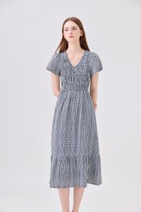 Brynlee Smocked Gingham Midi Dress In Black