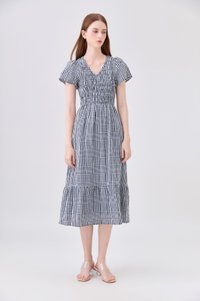 Brynlee Smocked Gingham Midi Dress In Black