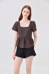 Amelisse Staple Babydoll Top In Mocha