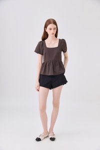 Amelisse Staple Babydoll Top In Mocha