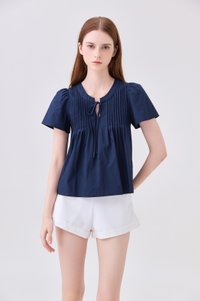 Journee Pintuck Ribbon Top In Navy