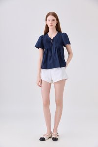 Journee Pintuck Ribbon Top In Navy