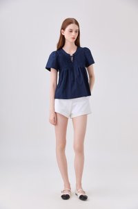 Journee Pintuck Ribbon Top In Navy