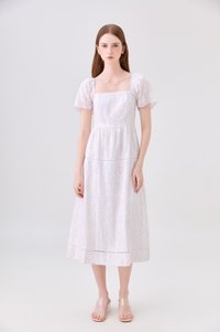 Eira Floral Midi Dress In Pink