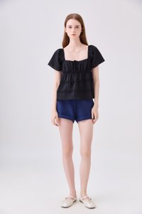 Kehlani High Waisted Short In Navy