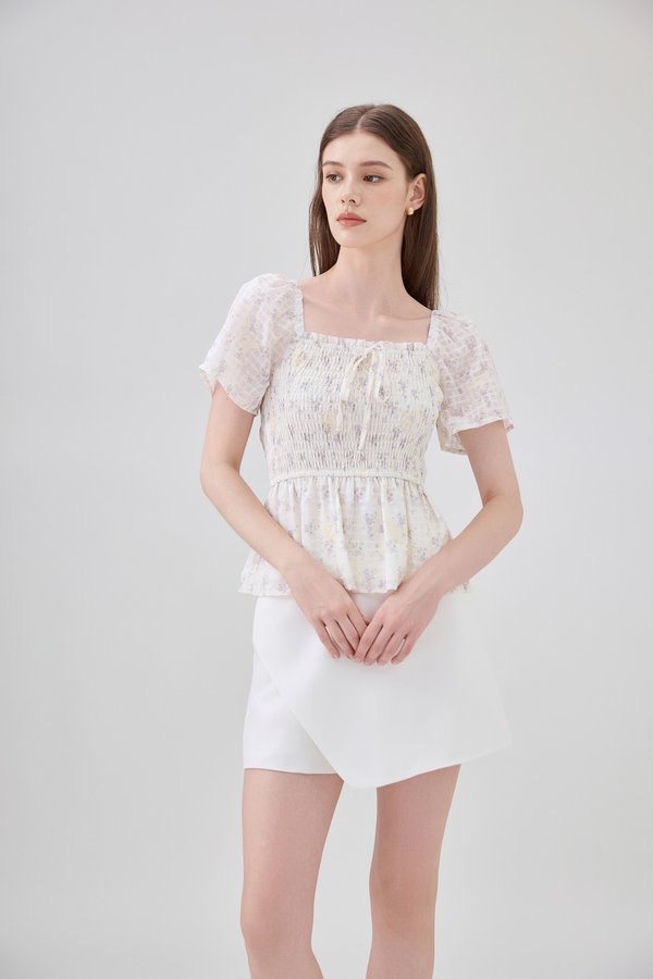 Milena Smocked Floral Ribbon Top In Lilac