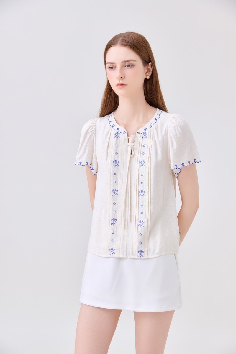 Bailey Embroidered Pintuck Ribbon Top In Off-White