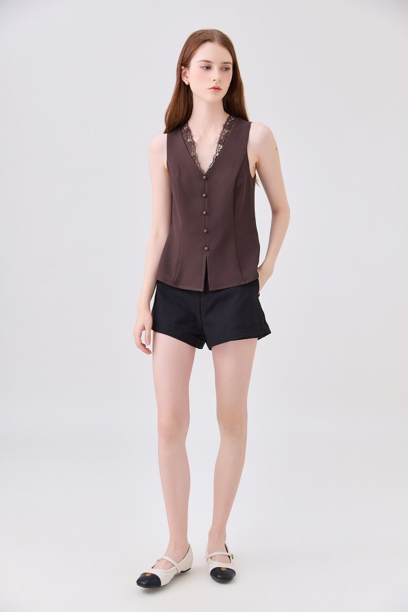 Lydia Lace Button Top In Espresso