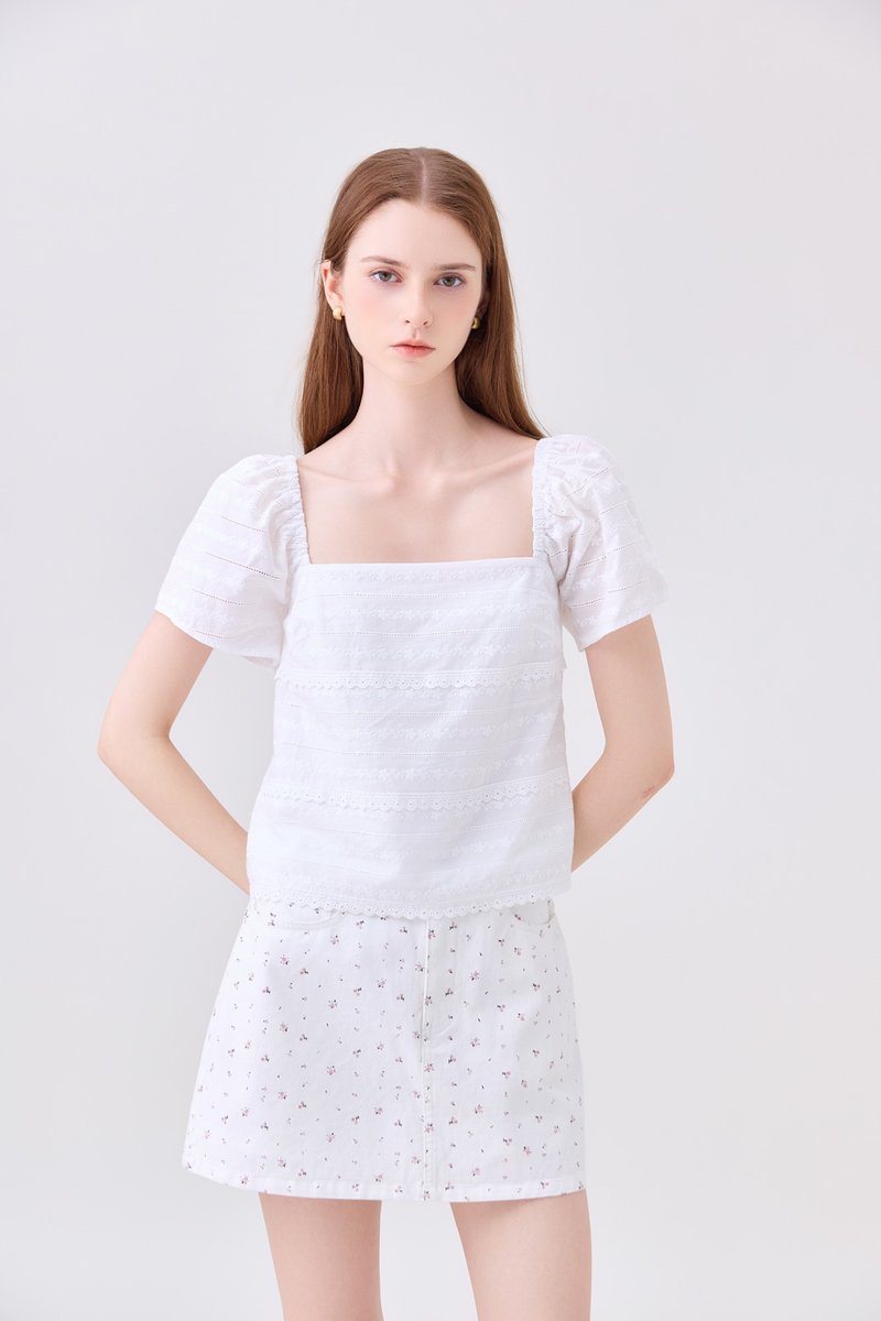 Octavia Denim Floral Skort In White