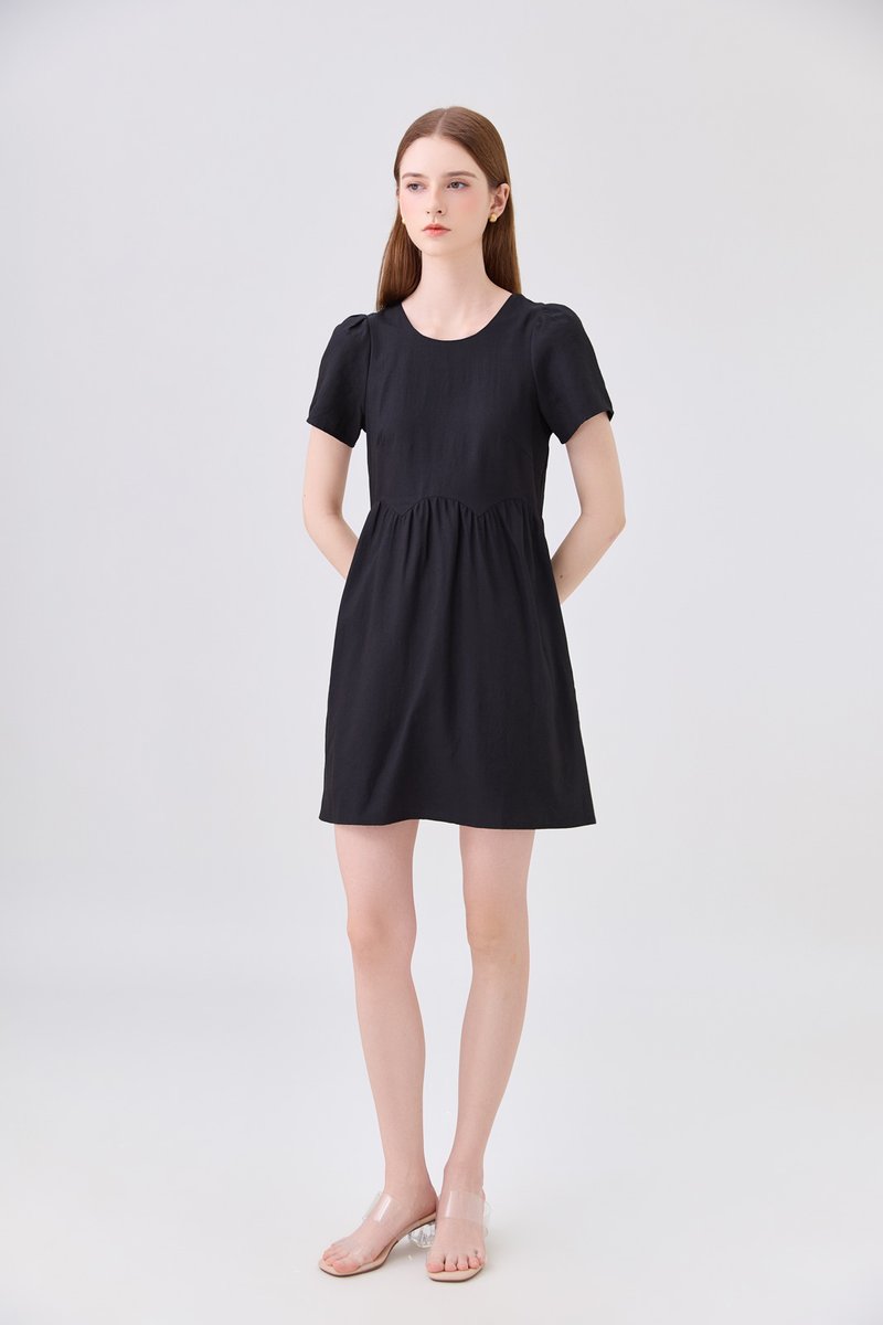 Ochre Scallop Minimalist Dress In Black