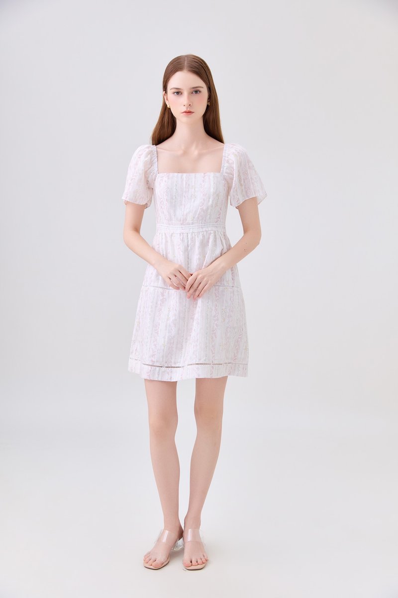 Eira Floral Tiered Dress In Pink
