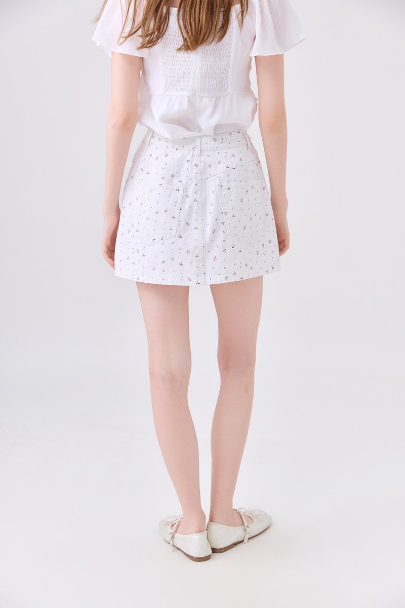 Octavia Denim Floral Skort In White