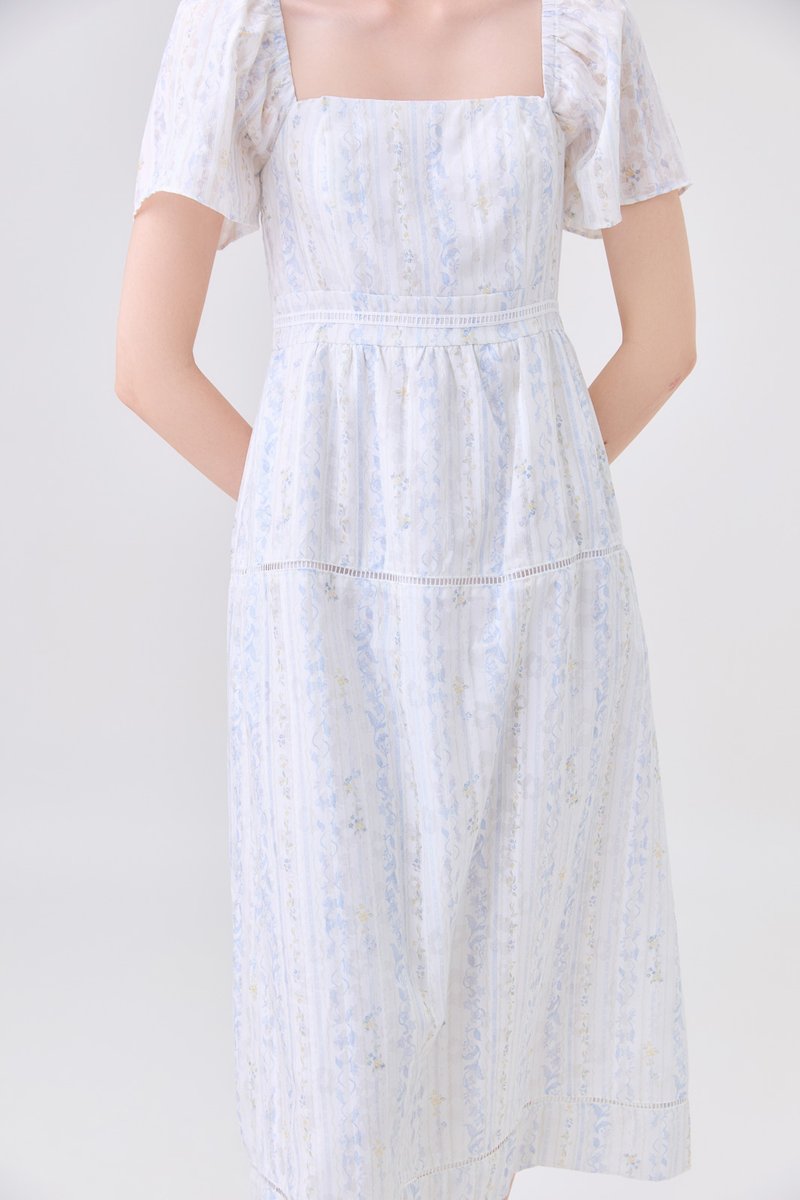 Eira Floral Midi Dress In Blue
