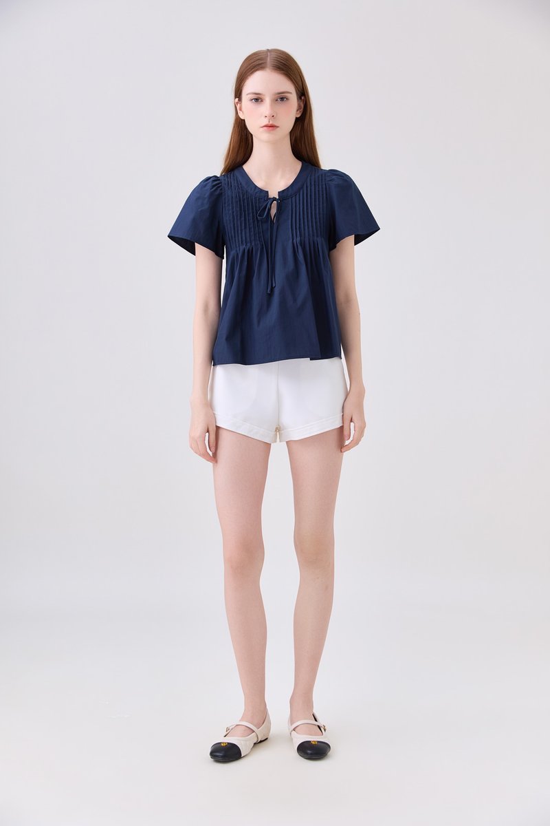 Journee Pintuck Ribbon Top In Navy