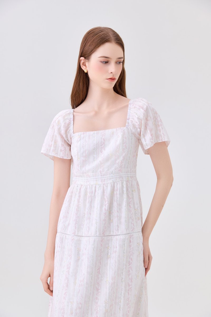 Eira Floral Midi Dress In Pink