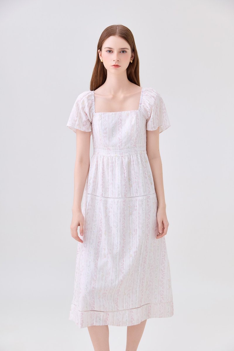 Eira Floral Midi Dress In Pink
