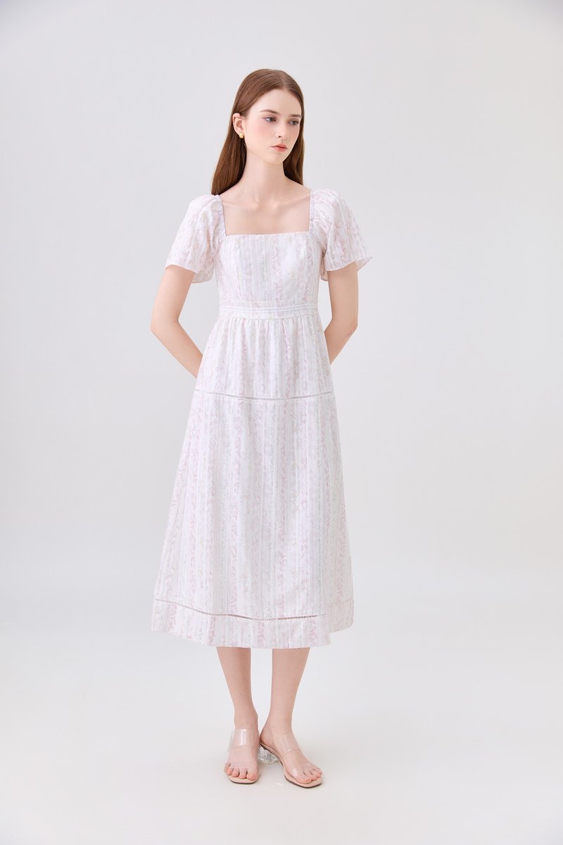Eira Floral Midi Dress In Pink