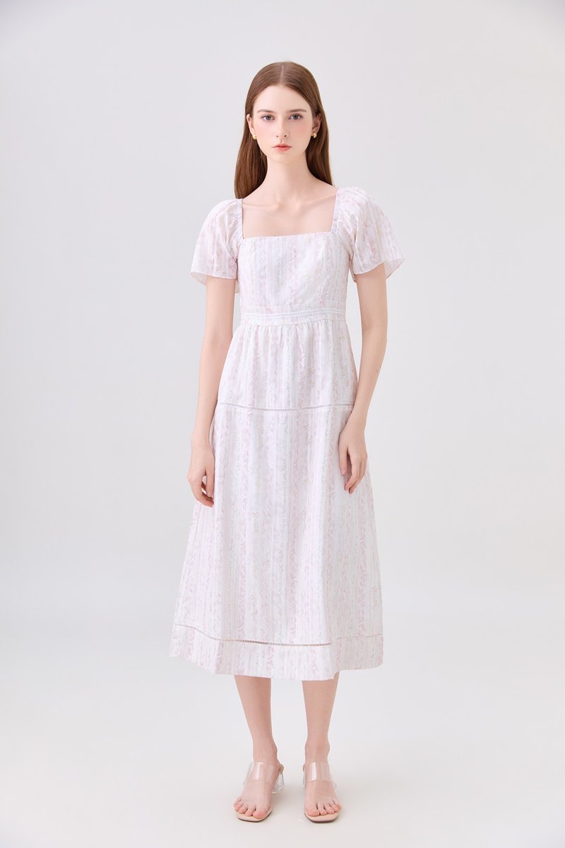 Eira Floral Midi Dress In Pink