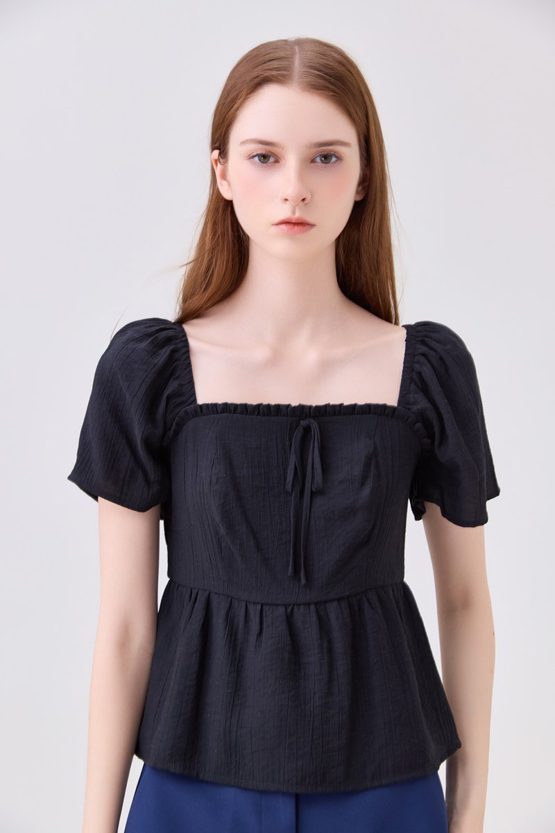 Zaya Textured Ribbon Babydoll Top In Black