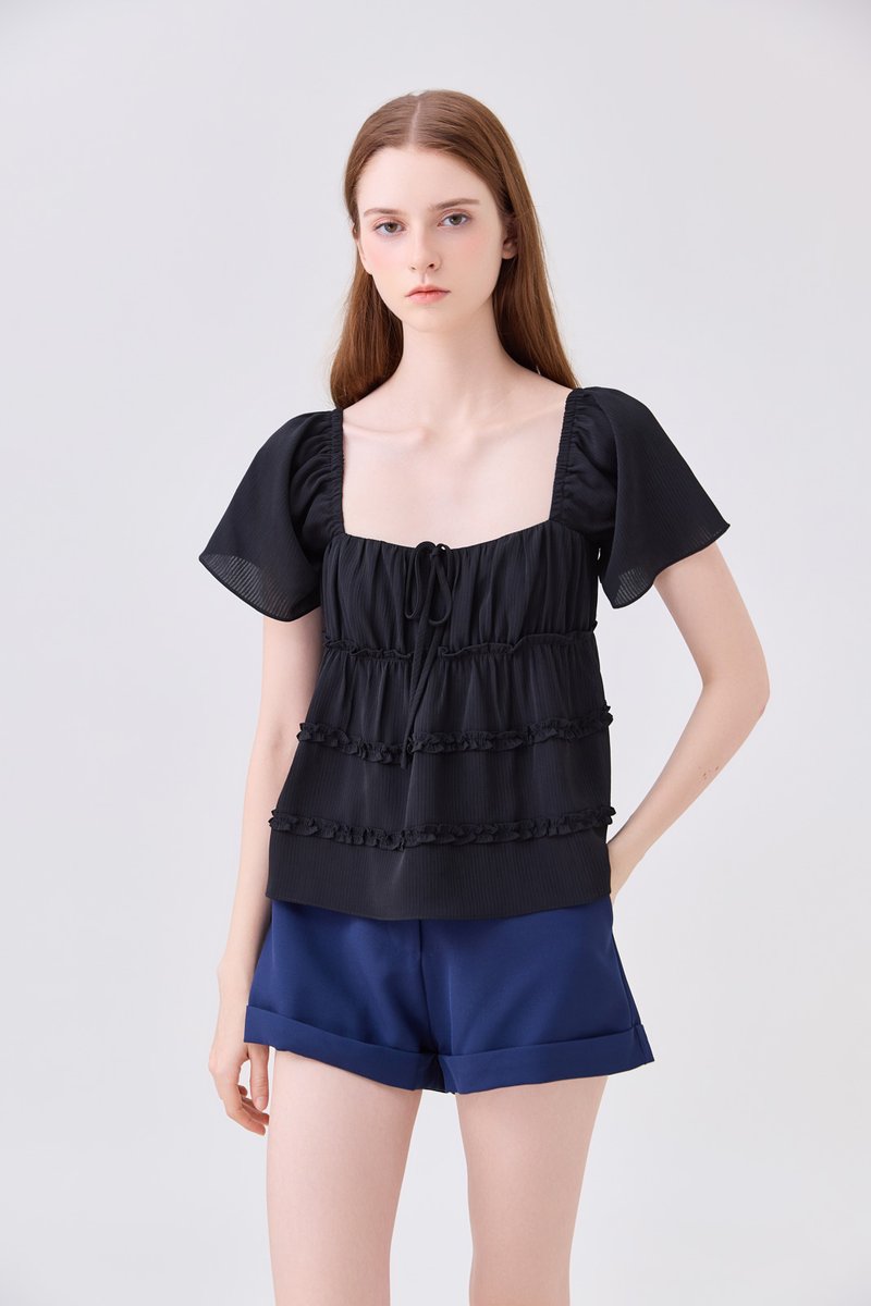 Evelina Textured Ruffles Ribbon Top In Black