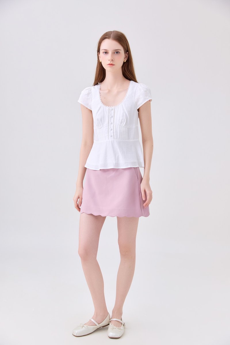 Khloe Pintuck Button Top In White