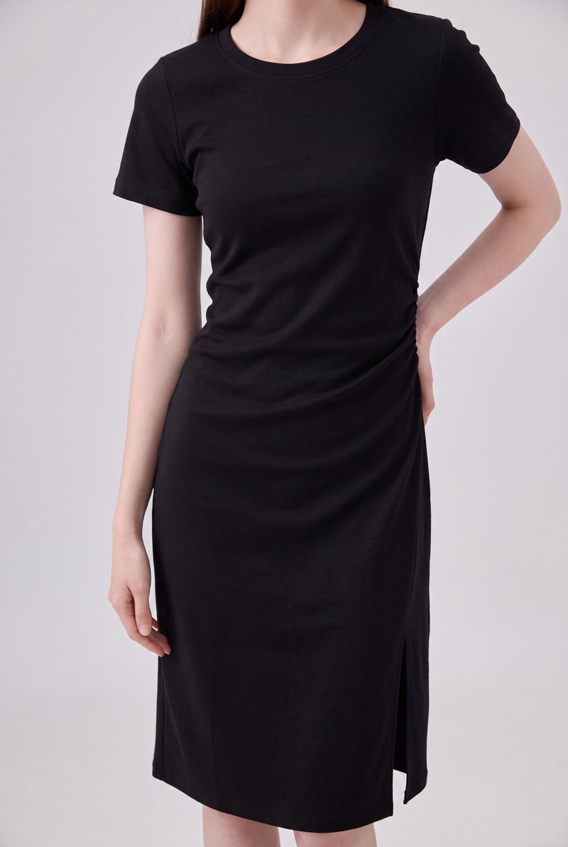 Osborn Side Ruched Midi Dress In Black