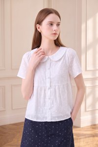 Solene Embroidered Peterpan Collar Top In White