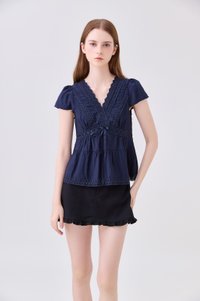 Malia Embroidery Lace Ribbon Top In Navy