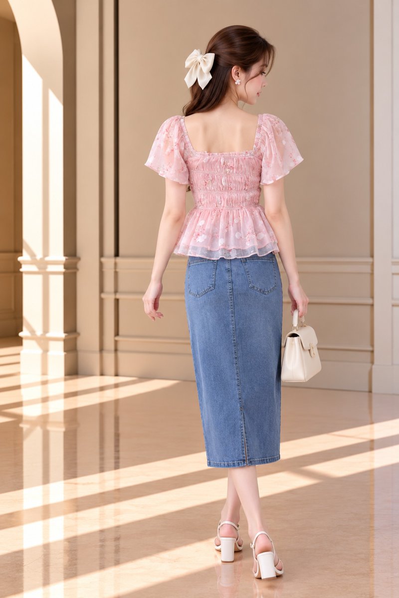 Maelle Floral Smocked Flutter Sleeve Top In Blush Pink