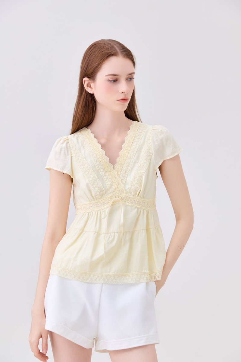 Malia Embroidery Lace Ribbon Top In Butter Yellow