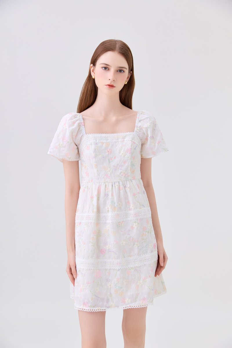 Geogrette Embroidery Tiered Dress In Soft Pink
