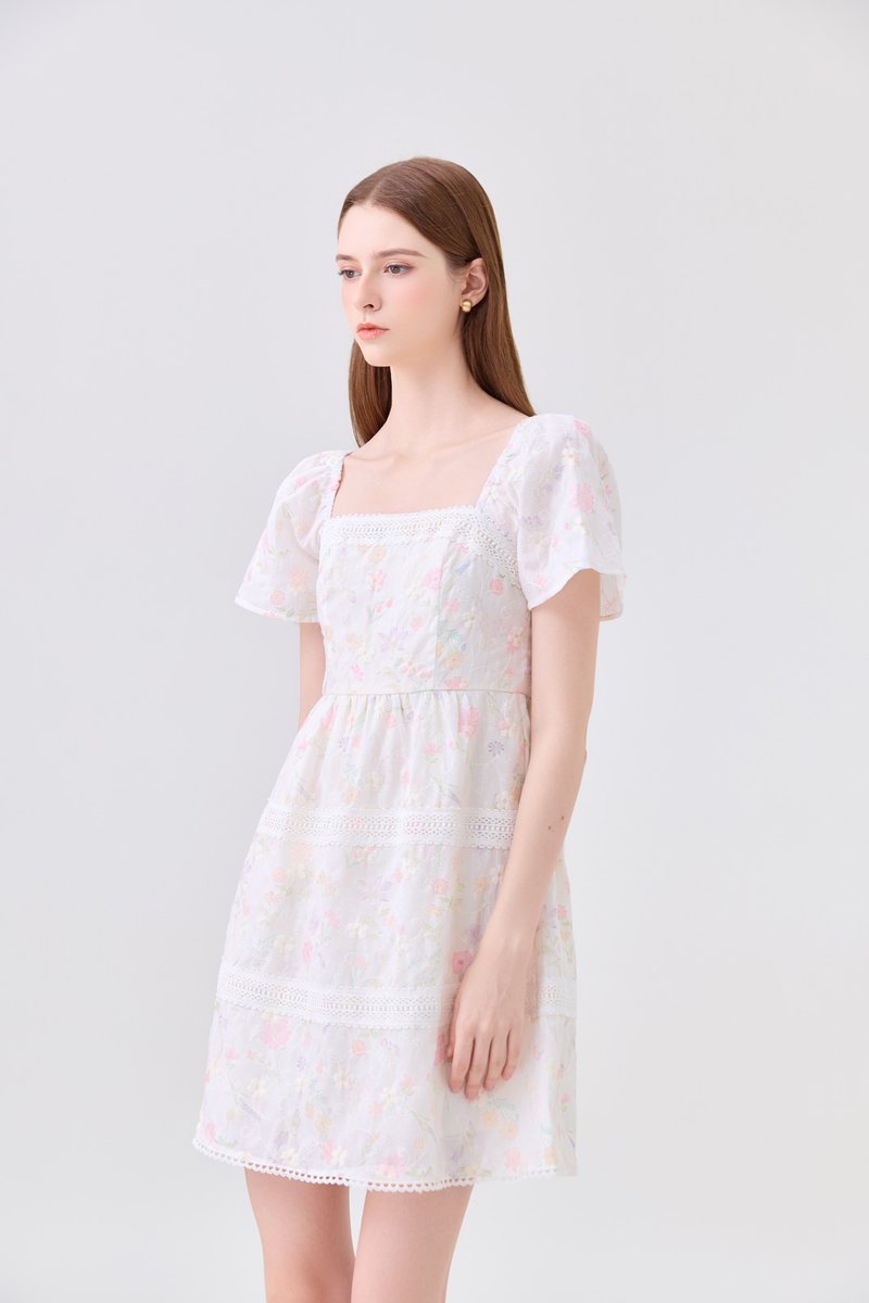 Geogrette Embroidery Tiered Dress In Soft Pink