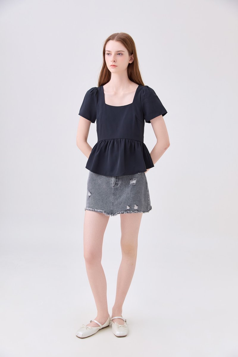 Amelisse Staple Babydoll Top In Midnight Blue
