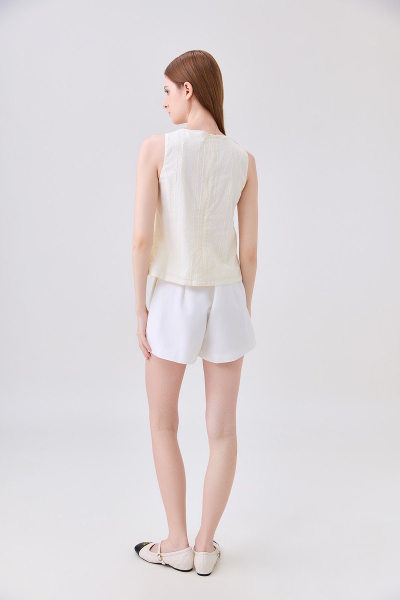 Leonette Eyelet Pleated Top In Cream