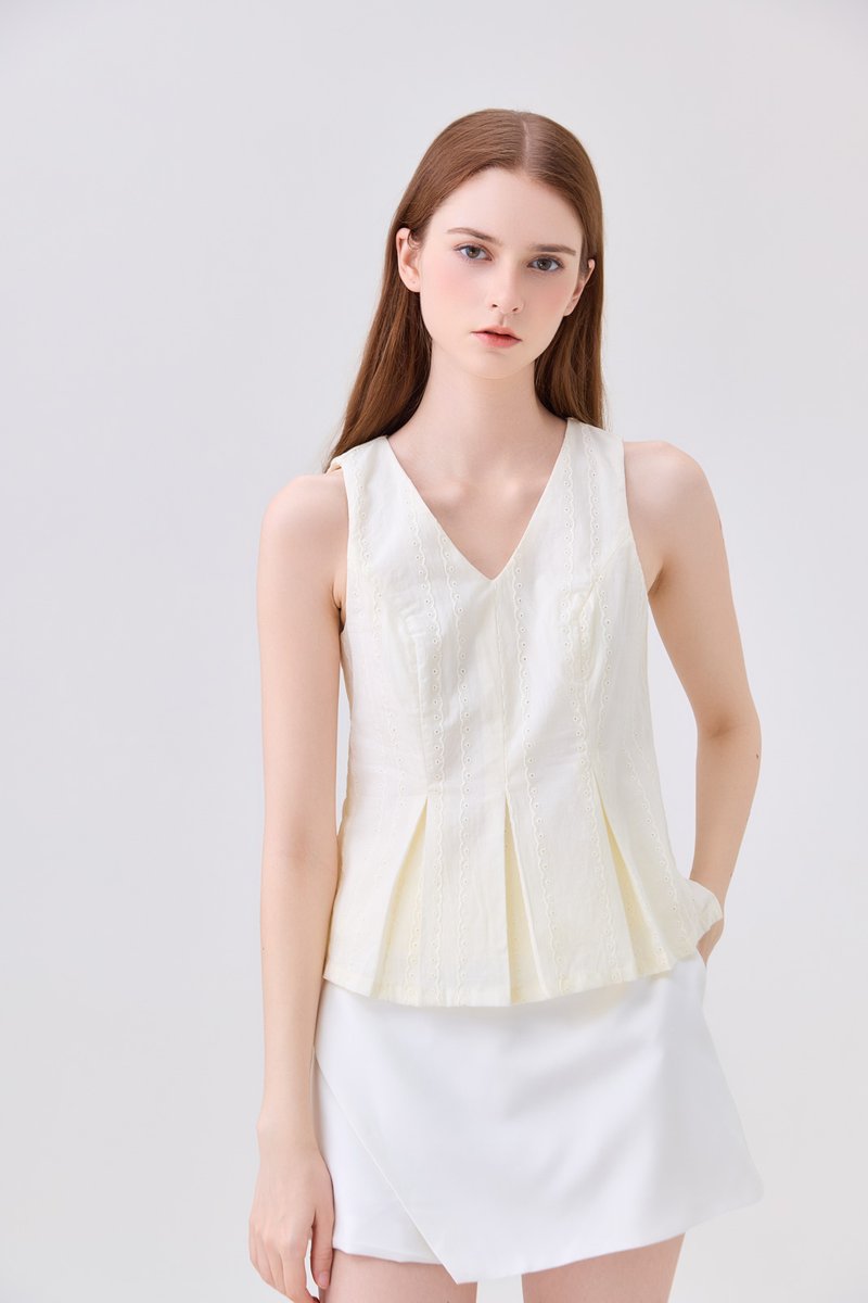 Leonette Eyelet Pleated Top In Cream