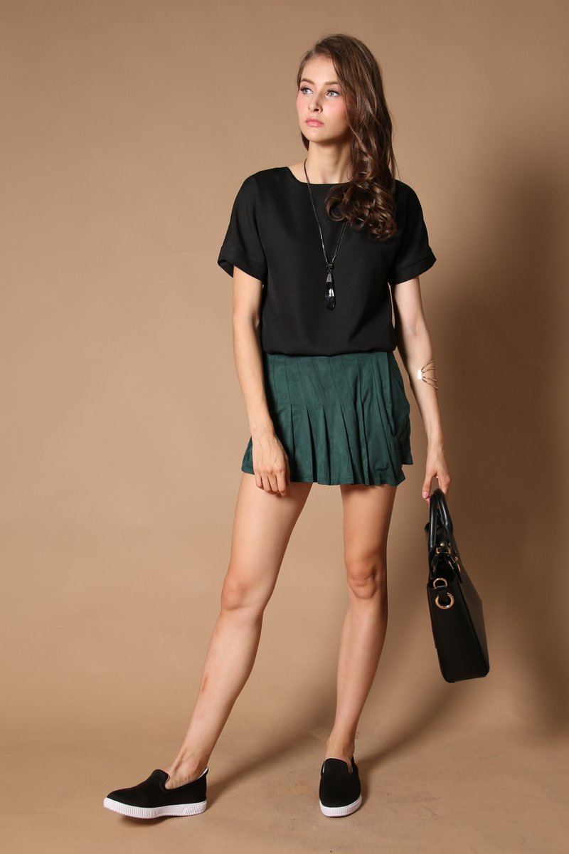TSW Vesper Suede Skorts in Forest Green