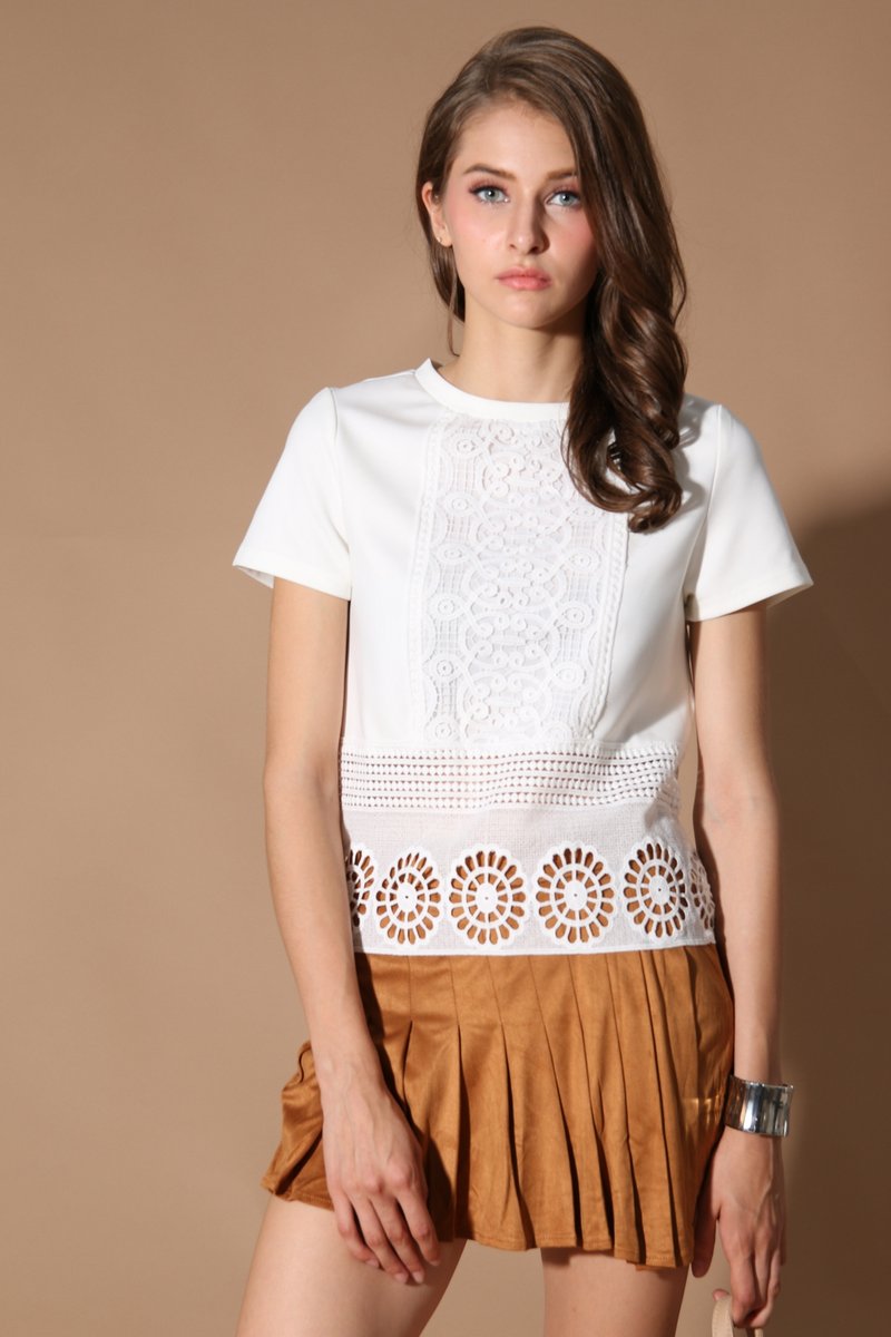 TSW Vesper Suede Skorts in Camel