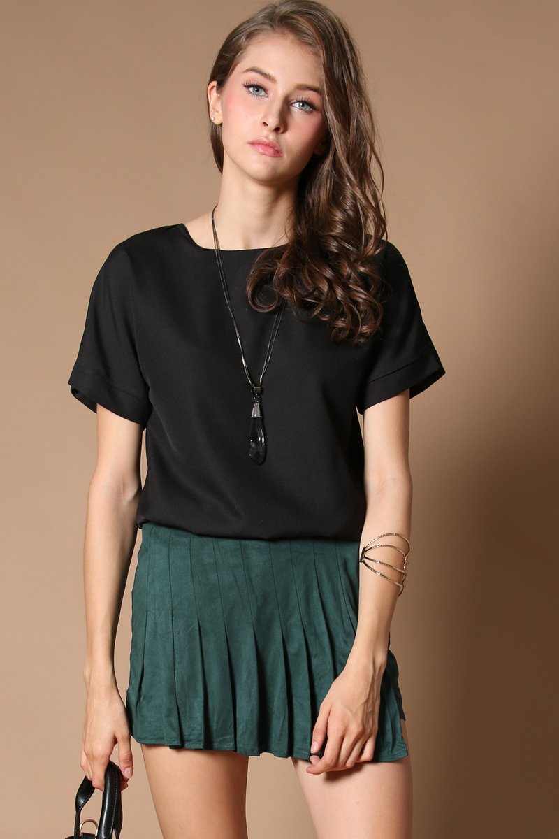TSW Vesper Suede Skorts in Forest Green