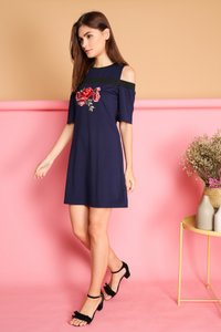 Tisa Rose Patch Cold Shoulder Dress in Navy (XS)