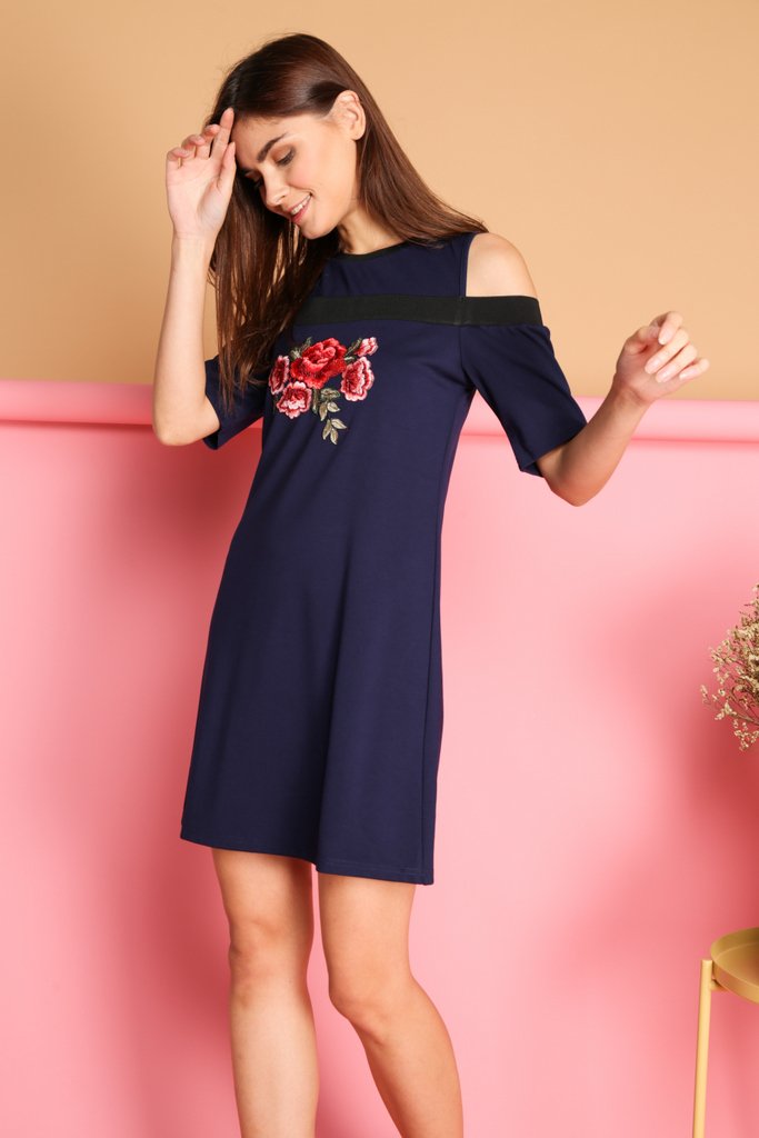 Tisa Rose Patch Cold Shoulder Dress in Navy (XS)